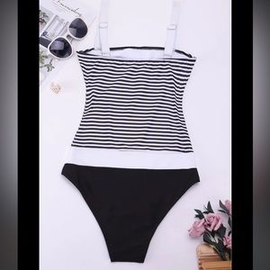 Venus Swim One Piece Black and White Striped Swimsuit Size 10